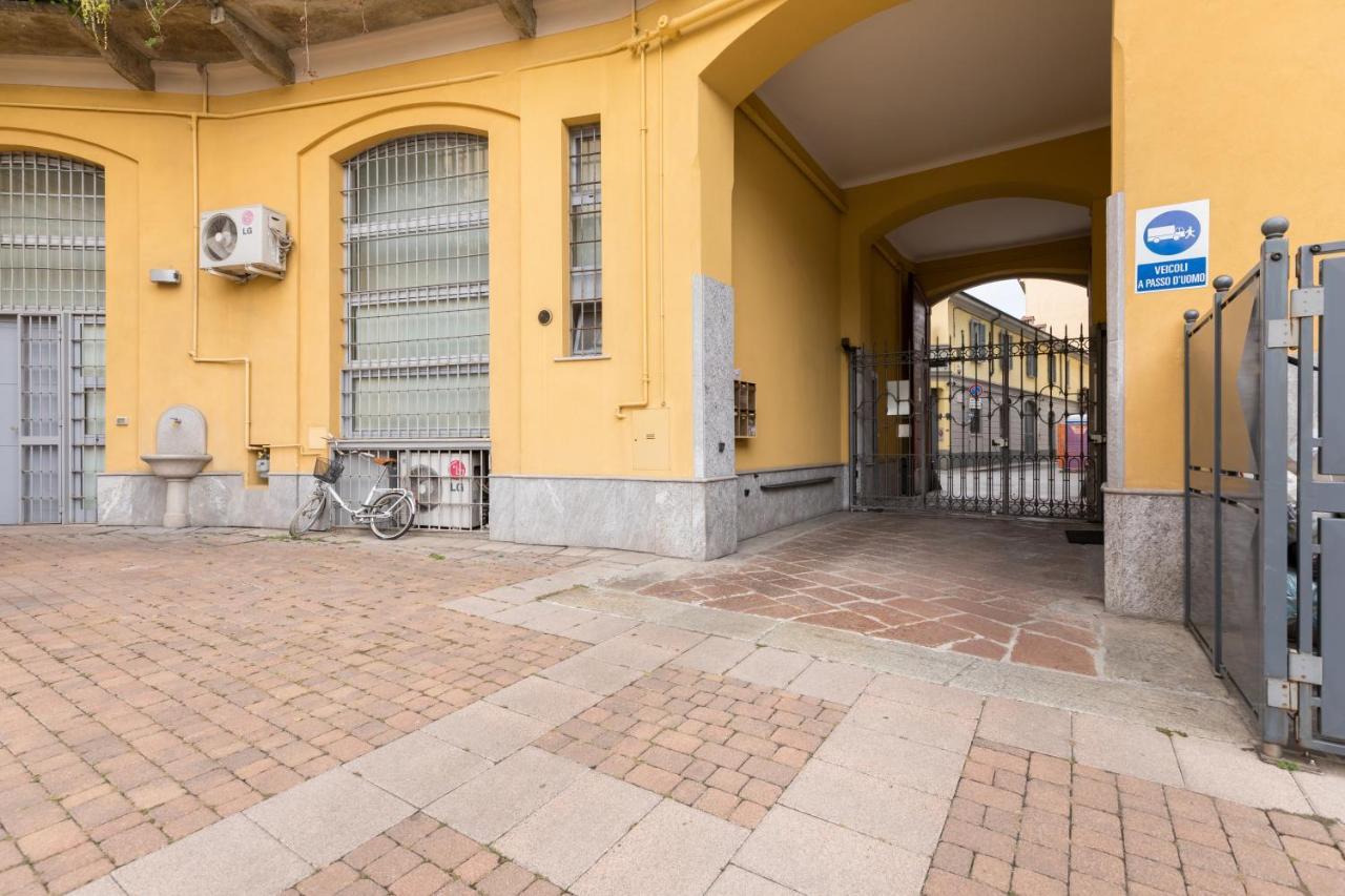 Milano Apartments Mortara Exteriör bild